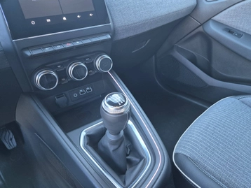 Image véhicule  Renault CLIO (6)