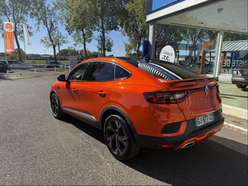 Image véhicule  Renault ARKANA (2)