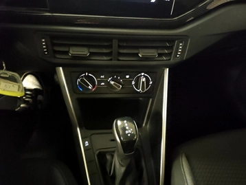 Image véhicule  Volkswagen POLO (9)