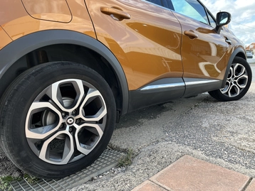 Image véhicule  Renault CAPTUR (3)