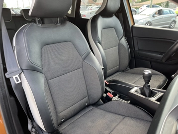 Image véhicule  Renault CAPTUR (12)