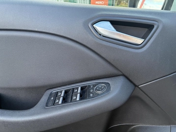 Image véhicule  Renault CLIO (20)