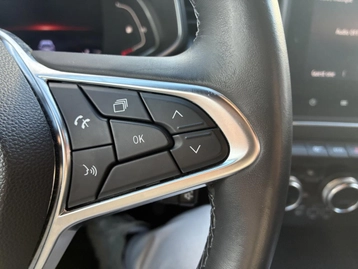 Image véhicule  Renault CLIO (25)