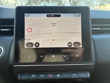 Image véhicule  Renault CLIO (31)