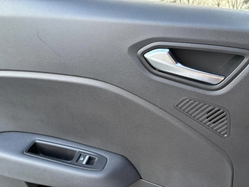 Image véhicule  Renault CLIO (19)