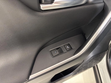 Image véhicule  Toyota RAV4 HYBRIDE RECHARGEABLE MY23 (20)