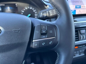 Image véhicule  Ford FIESTA (34)