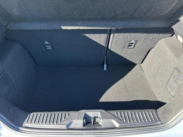 Image véhicule  Ford FIESTA (18)