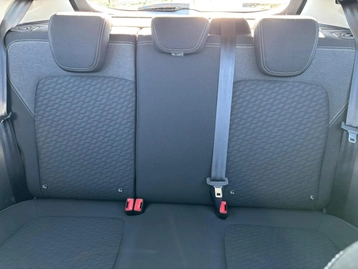 Image véhicule  Ford FIESTA (5)