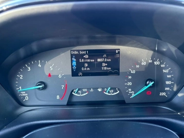 Image véhicule  Ford FIESTA (27)