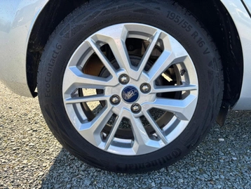 Image véhicule  Ford FIESTA (44)