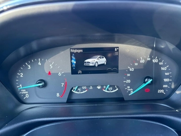 Image véhicule  Ford FIESTA (28)