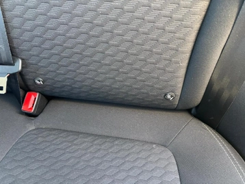 Image véhicule  Ford FIESTA (39)