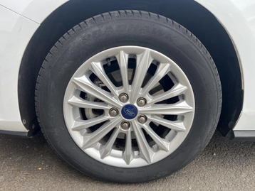 Image véhicule  Ford FOCUS (13)