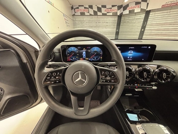 Image véhicule  Mercedes CLASSE A (13)