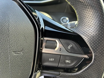 Image véhicule  Peugeot 208 (23)