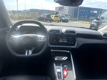 Image véhicule  MG ZS (10)
