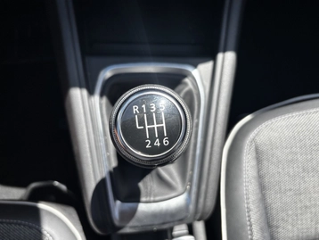 Image véhicule  Renault CAPTUR (27)