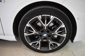 Image véhicule  BMW SÉRIE 1 F70 (15)