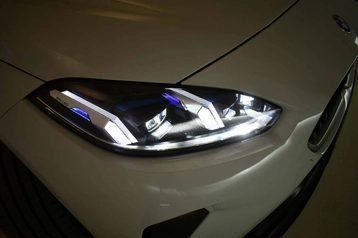 Image véhicule  BMW SÉRIE 1 F70 (13)