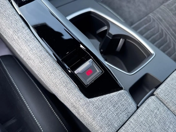 Image véhicule Peugeot 3008 (37) Image véhicule Peugeot 3008 (37)