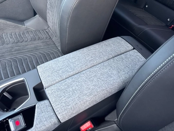 Image véhicule Peugeot 3008 (35) Image véhicule Peugeot 3008 (35)