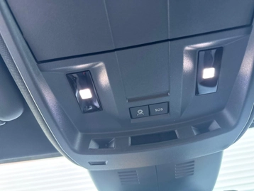 Image véhicule Peugeot 3008 (44) Image véhicule Peugeot 3008 (44)