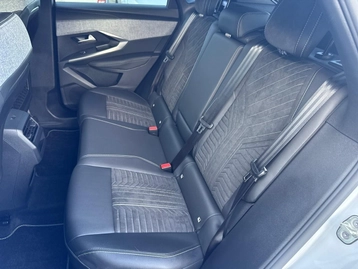 Image véhicule Peugeot 3008 (6) Image véhicule Peugeot 3008 (6)