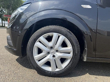 Image véhicule  Dacia SANDERO (13)
