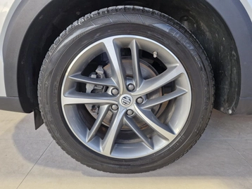 Image véhicule  MG EHS (20)