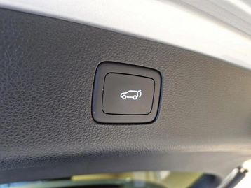 Image véhicule  MG EHS (16)