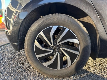 Image véhicule  Volkswagen POLO (8)