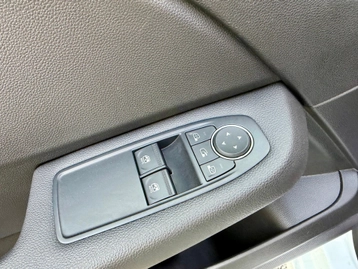 Image véhicule  Renault CLIO V (13)