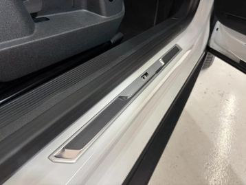 Image véhicule Volkswagen T-ROC (32) Image véhicule Volkswagen T-ROC (32)