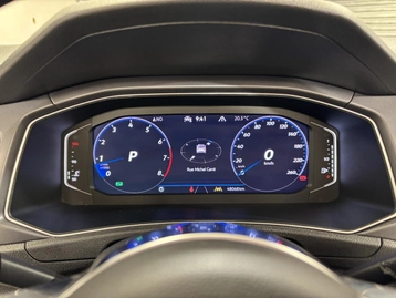 Image véhicule Volkswagen T-ROC (12) Image véhicule Volkswagen T-ROC (12)