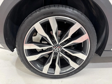 Image véhicule Volkswagen T-ROC (37) Image véhicule Volkswagen T-ROC (37)