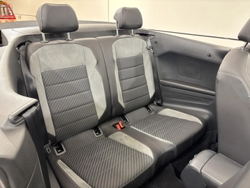 Image véhicule Volkswagen T-ROC (25) Image véhicule Volkswagen T-ROC (25)