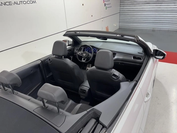 Image véhicule Volkswagen T-ROC (34) Image véhicule Volkswagen T-ROC (34)