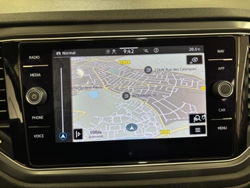 Image véhicule Volkswagen T-ROC (13) Image véhicule Volkswagen T-ROC (13)