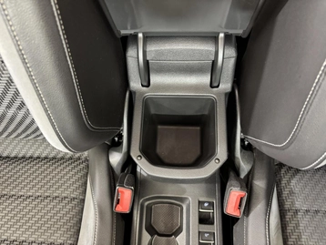 Image véhicule Volkswagen T-ROC (18) Image véhicule Volkswagen T-ROC (18)