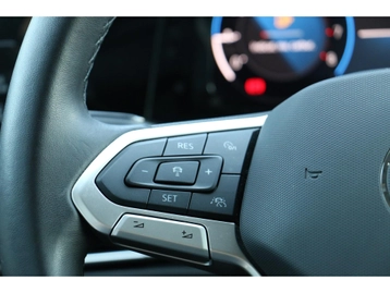 Image véhicule  Volkswagen GOLF (18)