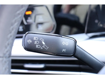 Image véhicule  Volkswagen GOLF (23)