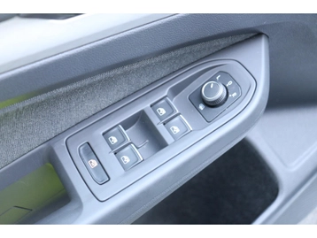 Image véhicule  Volkswagen GOLF (21)