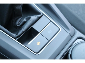 Image véhicule  Volkswagen GOLF (27)