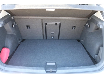 Image véhicule  Volkswagen GOLF (49)
