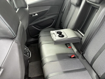 Image véhicule  Peugeot 3008 (11)