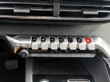 Image véhicule  Peugeot 3008 (26)