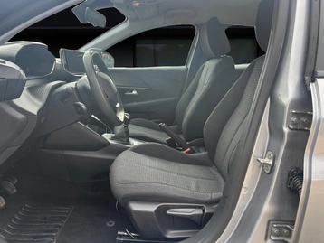 Image véhicule  Peugeot 208 (8)