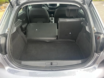 Image véhicule  Peugeot 208 (17)