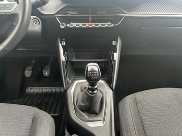 Image véhicule  Peugeot 208 (10)